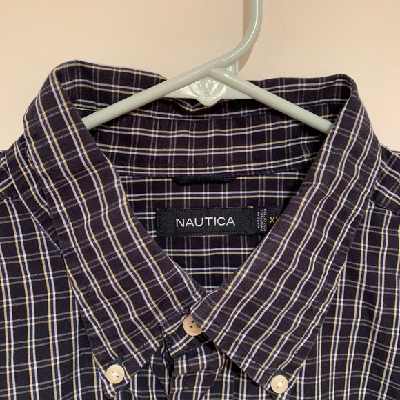Nautica Short Sleeve Button-Front Shirt Size XXL - Picture 3 of 5